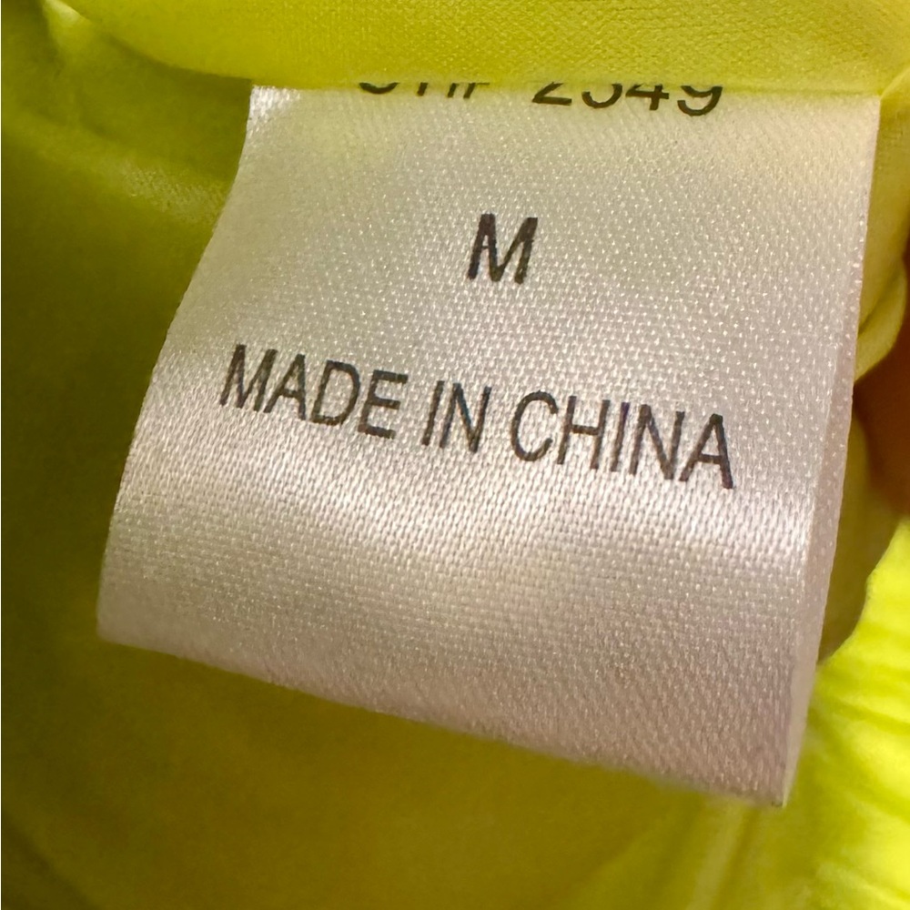 Cropped Puffer Jacket Key Lime Yellow Green - Medium - Picture 7 of 12